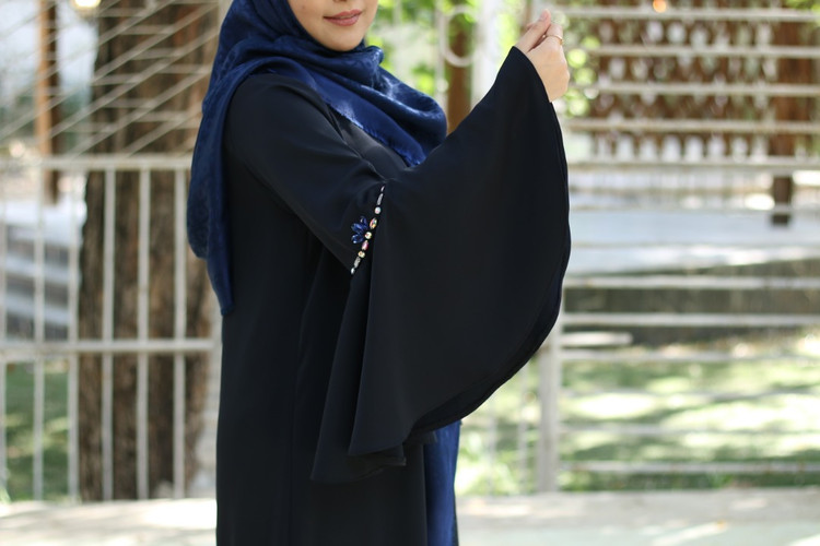 عبا زنانه مجلسي مدل پروانه